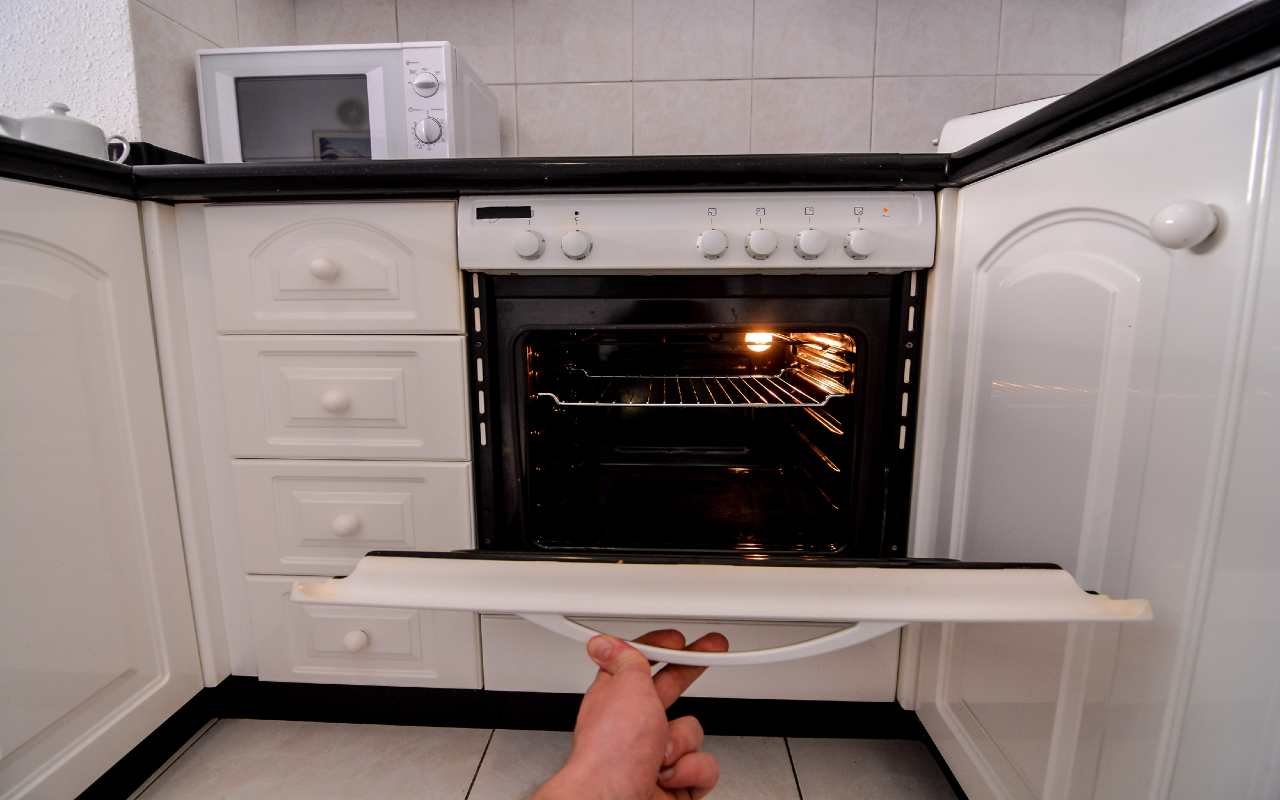 Come pulire bene il forno