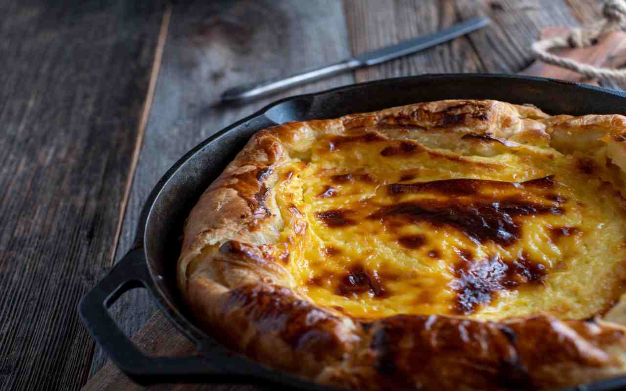 Una torta salata in padella