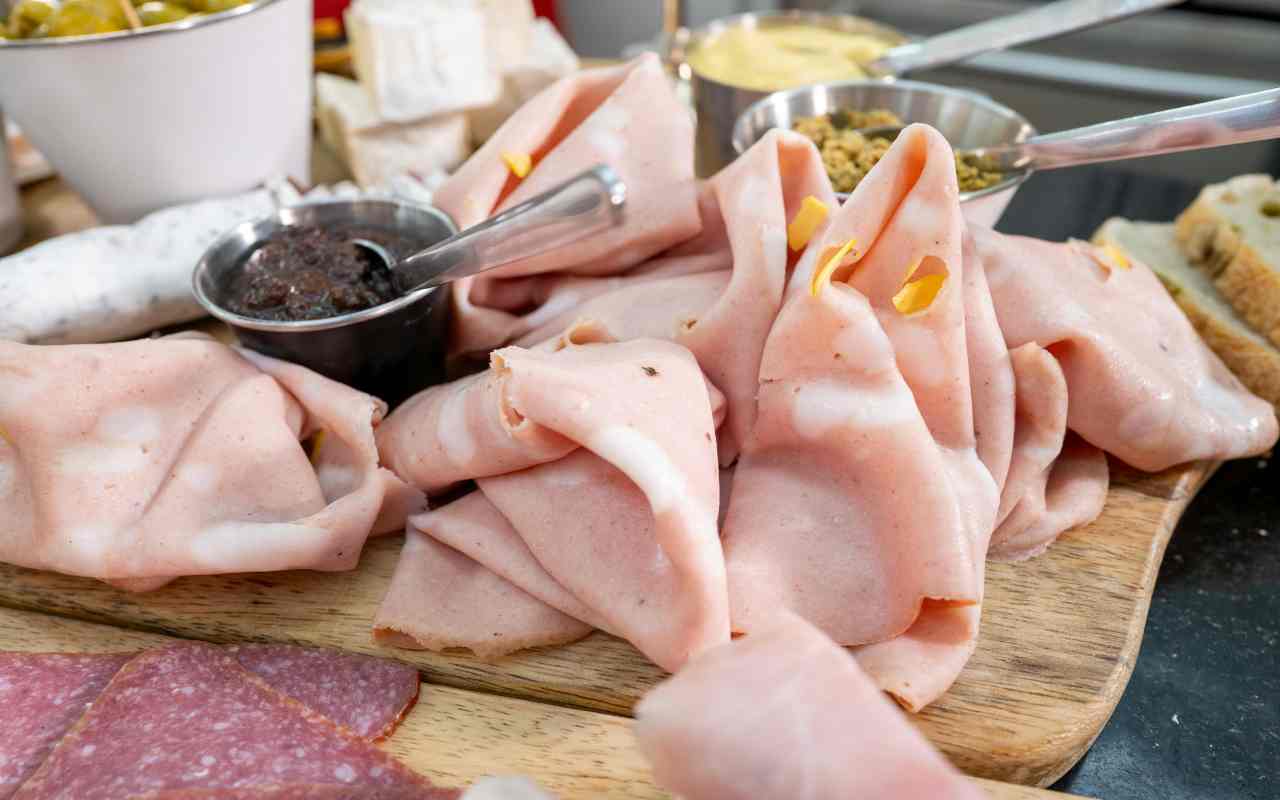 Se ci piace la mortadella, qua non dobbiamo e non possiamo mancare