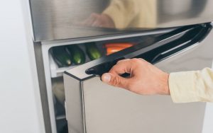 Il sistema veloce per sbrinare il frigo