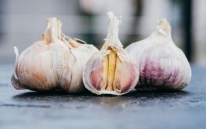 Ecco dove tenere l'aglio in casa