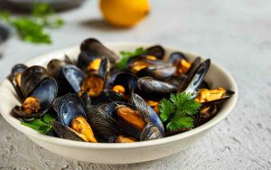 Cozze, come pulirle alla svelta e in poche mosse